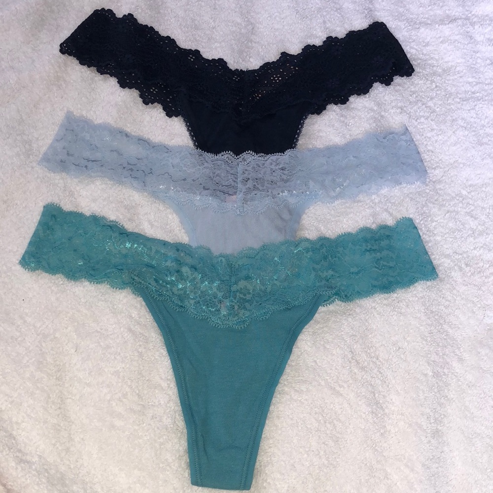 NWT lot of 3 victorias secret thongs